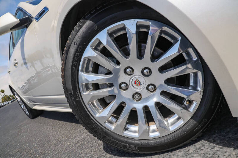 cadillac cts sport sedan 2012 1G6DP5E30C0136990 image cadillac cts sport sedan 2012 1G6DP5E30C0136990 image